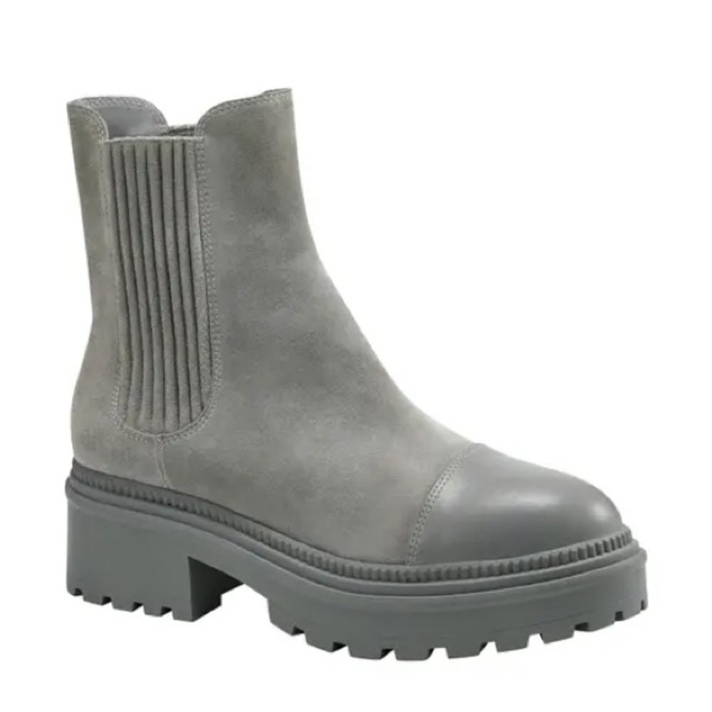 MARC FISHER LTD Hadria Lug Sole Suede Bootie - Picture 5 of 8